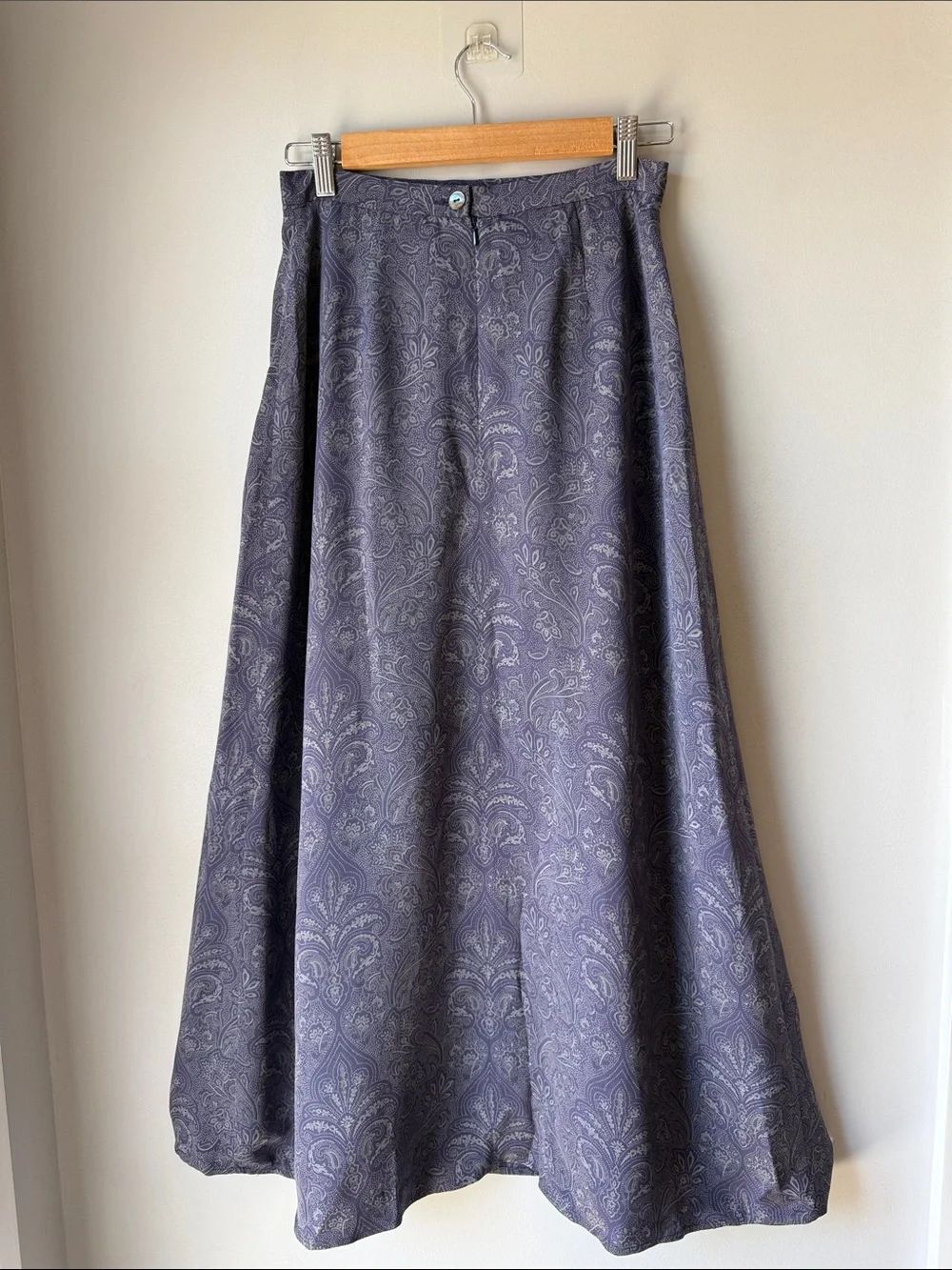 90s Silk Paisley Liz Claiborne Collection Maxi Skirt - Picture 2 of 6
